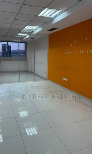 Office to rent Libri Universitar (Tirana - city)