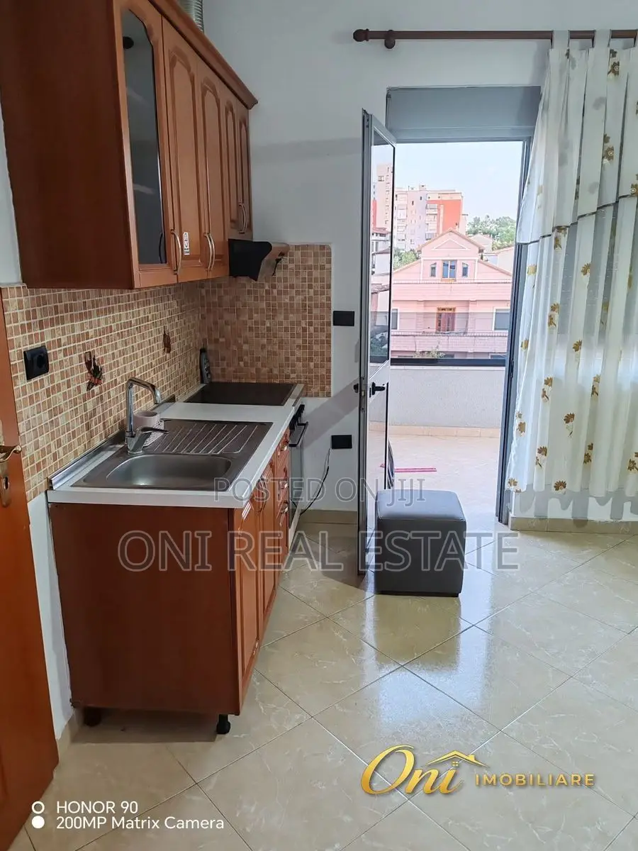 Apartment to rent Diber Str. - Medrese - 4 Martyrs Str. (Tirana - city