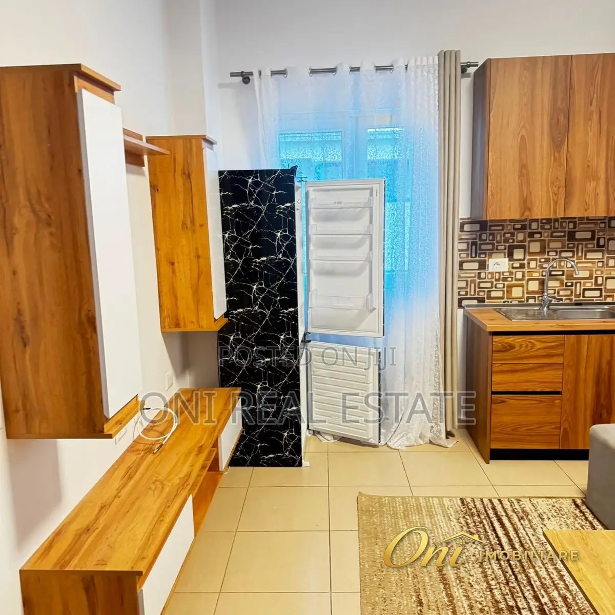 Apartment to rent 5 Maji Str. - Siri Kodra - Durresi Restaurant (Tiran