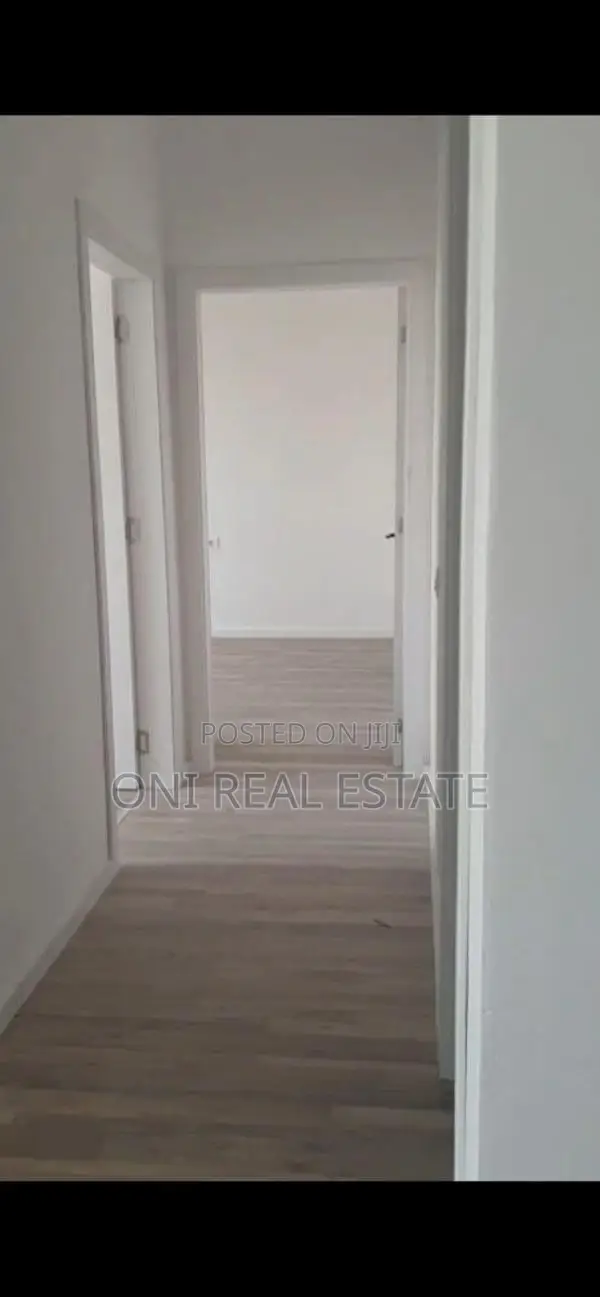 Apartment to rent 5 Maji Str. - Siri Kodra - Durresi Restaurant (Tiran