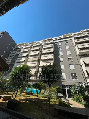 Apartment for sale Komuna e Parisit - Kristal Center (Tirana - city)