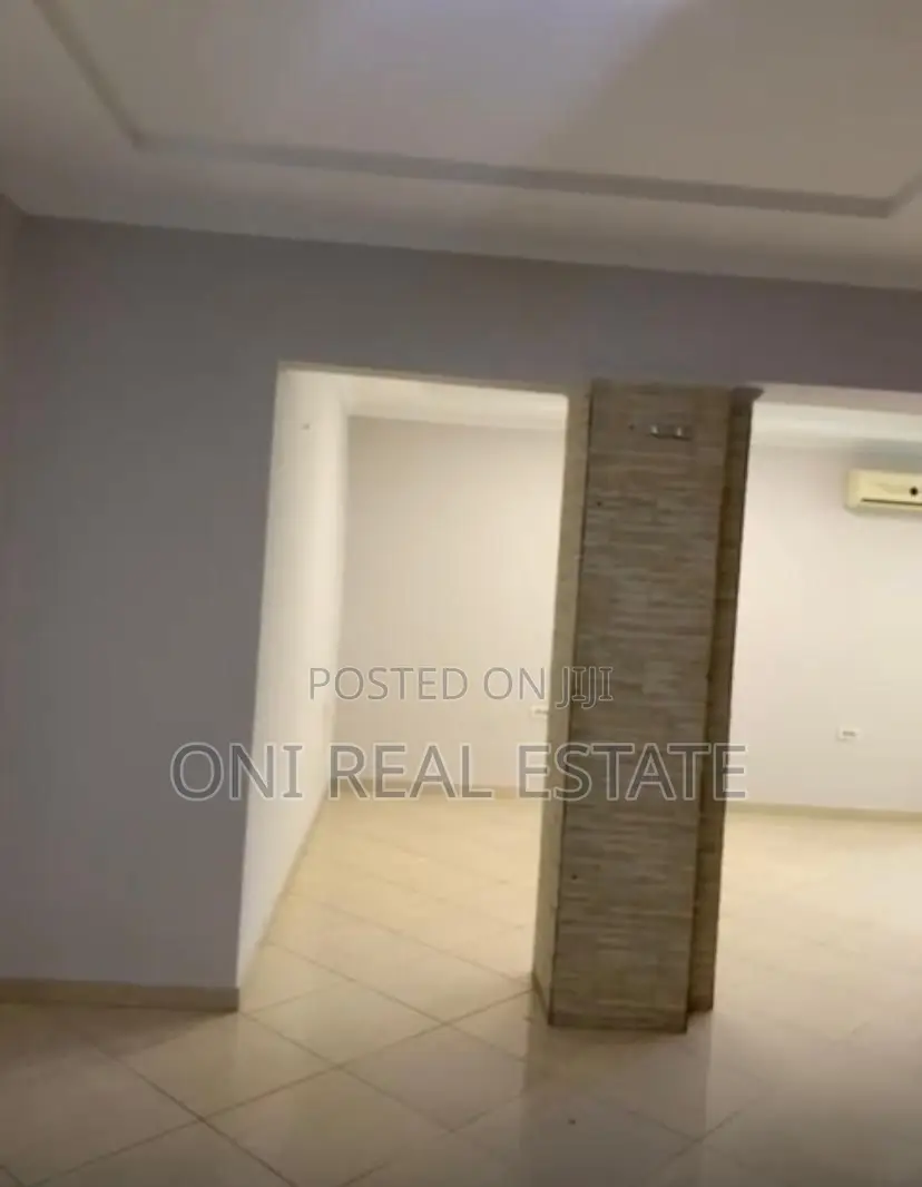 Office to rent Kavaja Str. - 21 Dhjetori (Tirana - city)