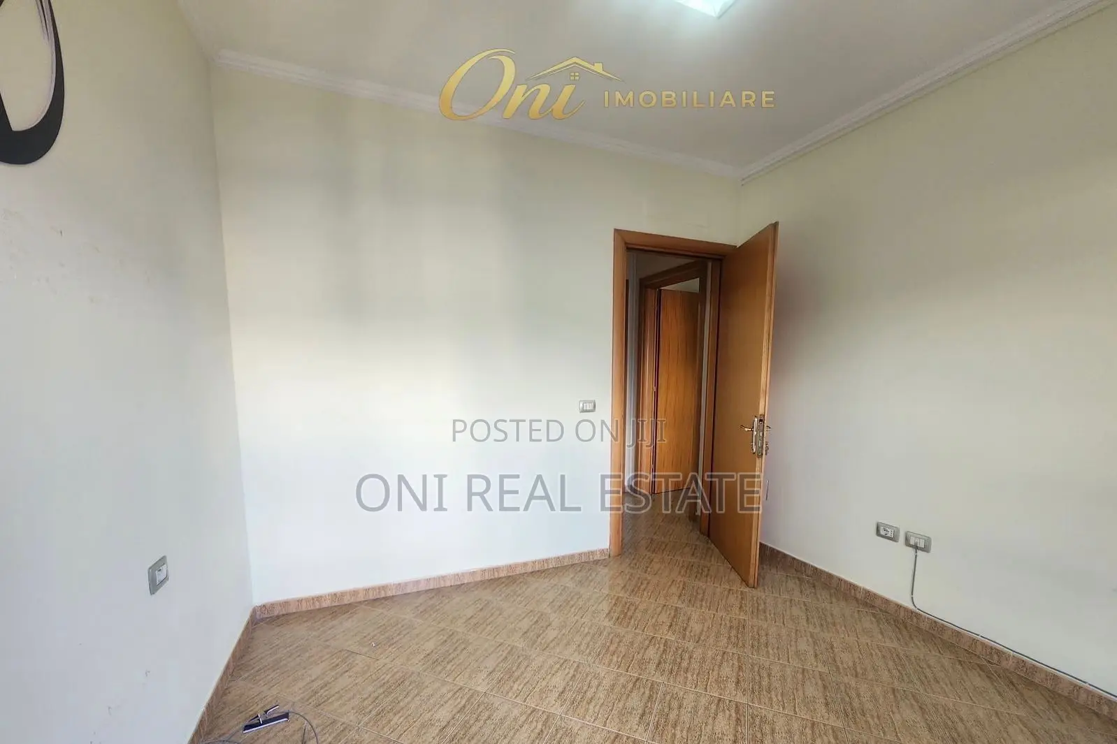 Office to rent Zogu i Zi (Tirana - city)