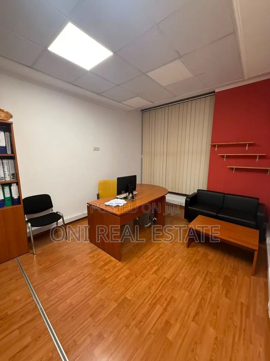 Office to rent Elbasan Str. - Artistic Lyceum - American Institute (Ti