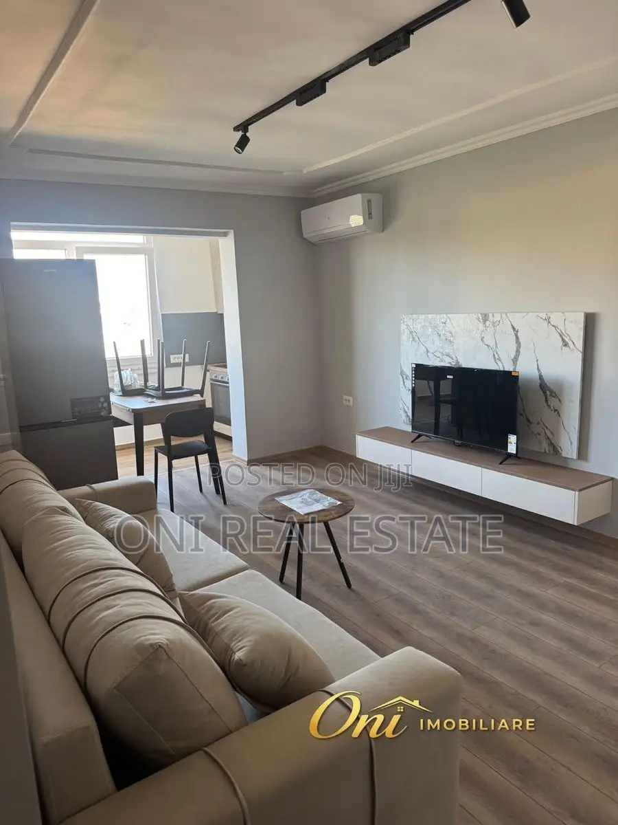 Apartment to rent Pallati me Shingjeta - Irfan Tomini Str. (Tirana - c