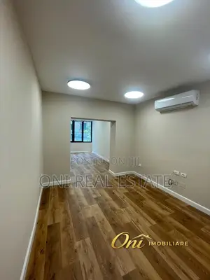 Office to rent Artificial Lake - Kosovars Str. (Tirana - city)