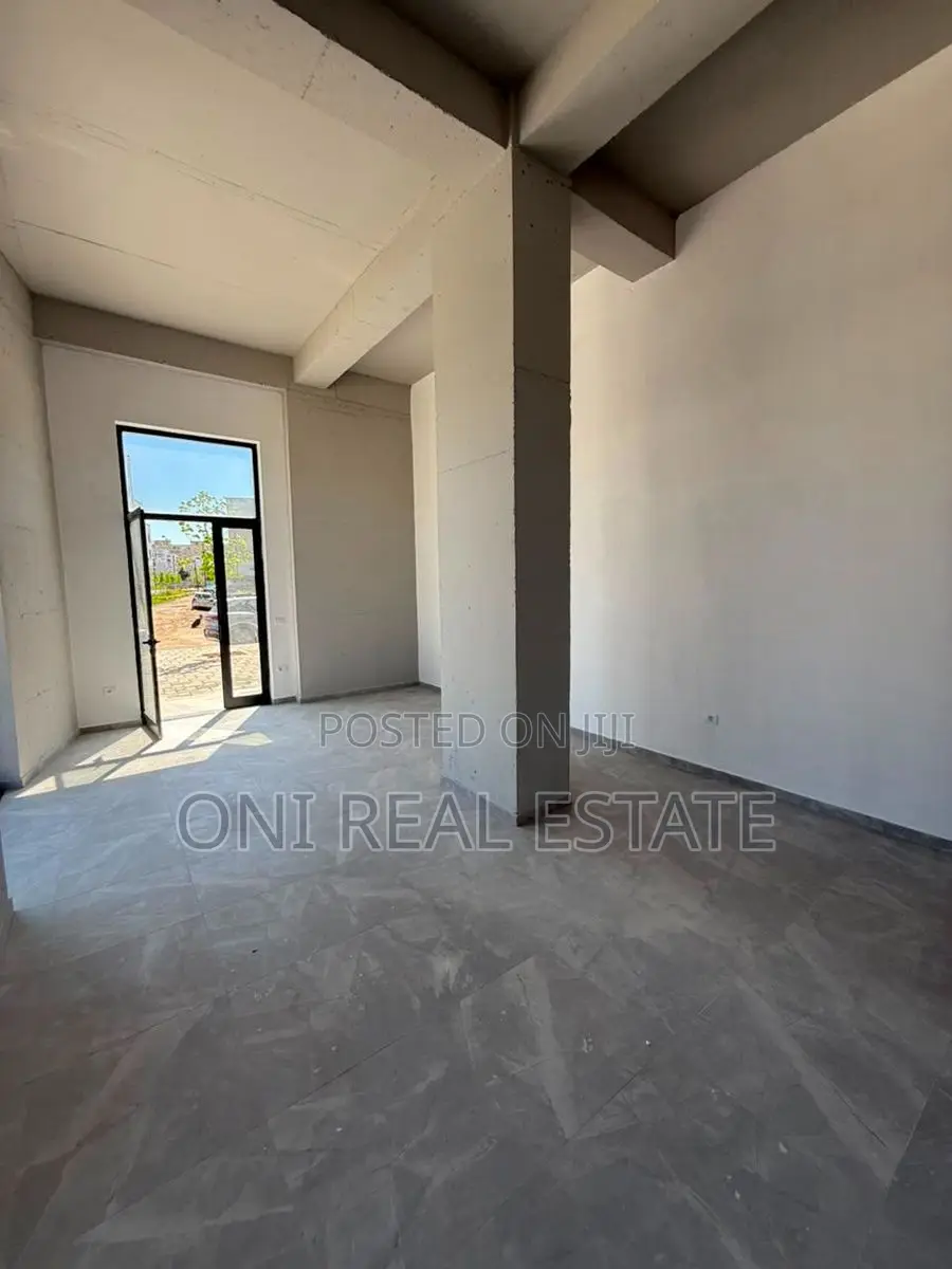 Business building to rent Astiri - Unaza e Re (Tirana - city)