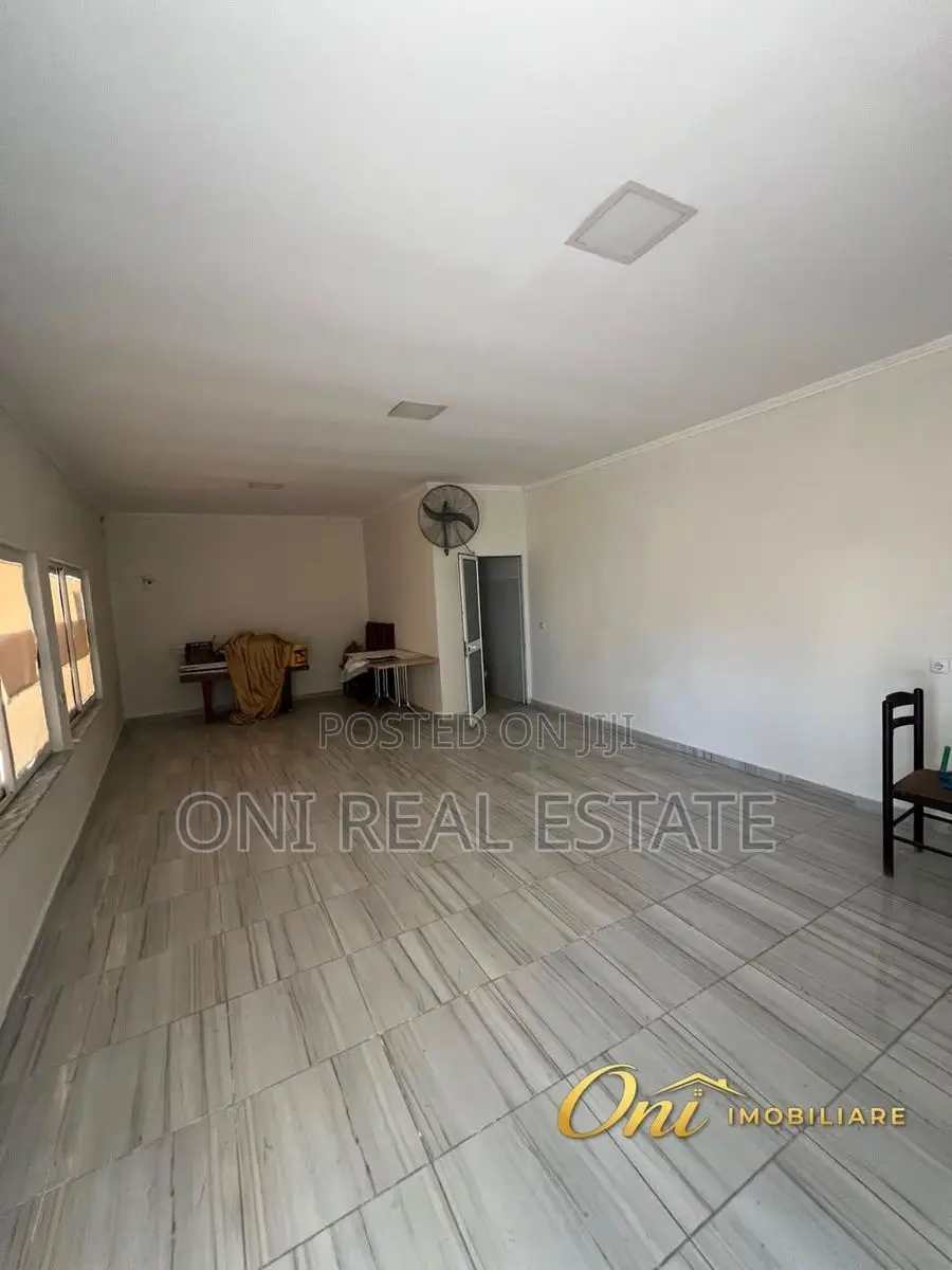 Store to rent Selita (Tirana - city)