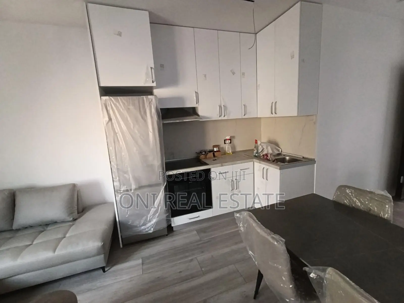 Apartment to rent Oxhaku - Kodra e Priftit - Bomi Cemetery (Tirana - c