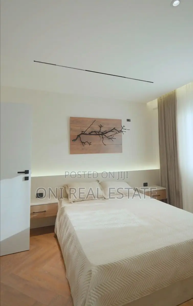 Apartment for sale Pallati me Shingjeta - Irfan Tomini Str. (Tirana - 