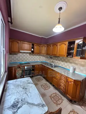 Apartment to rent Komuna e Parisit - Kristal Center (Tirana - city)