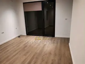 Office to rent Komuna e Parisit - Kristal Center (Tirana - city)