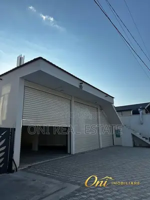 Business building to rent Center (Kamza City)