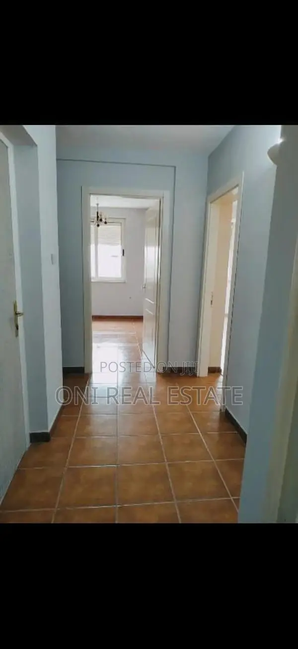Apartment to rent Ndre Mjeda Str. - Frosina Plaku Str. (Tirana - city)