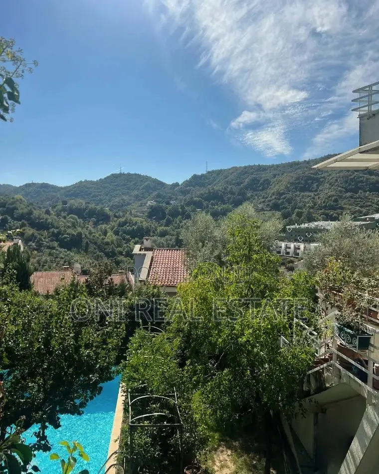 Villa to rent Kodra e Diellit (Tirana - city)