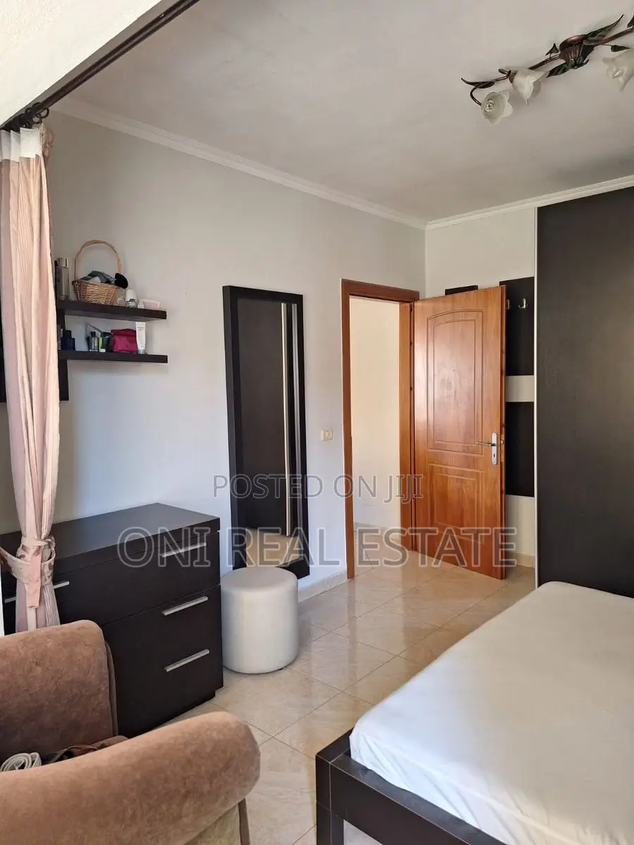 Apartment to rent Center (Tirana - city)