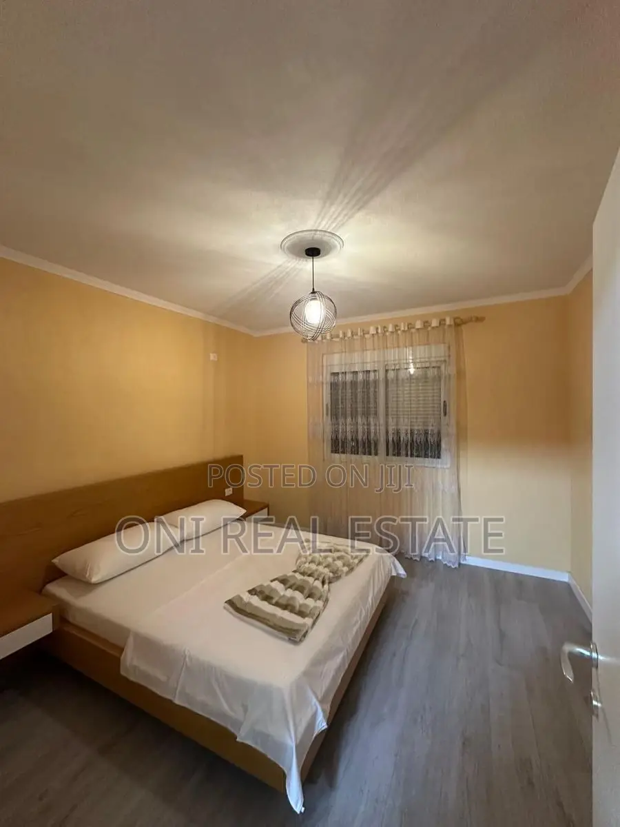 Apartment to rent Brryli - Xhamlliku (Tirana - city)