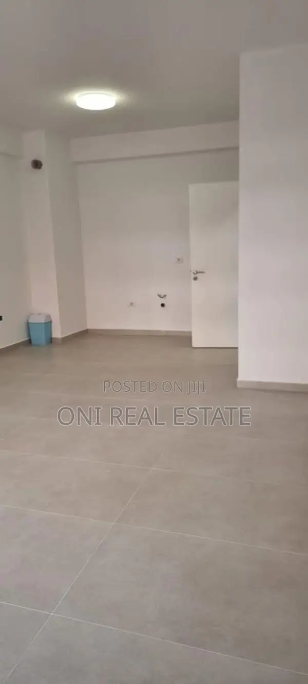 Office to rent Astiri - Unaza e Re (Tirana - city)