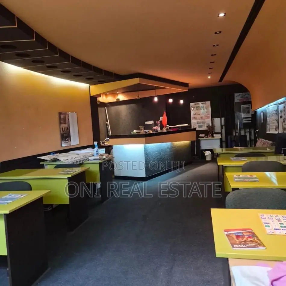 Office to rent Myslym Shyri Str. (Tirana - city)