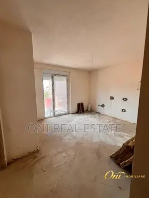 Apartment for sale Elbasan Str. - Lake Park (Tirana - city)