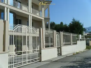 Villa for sale Elbasan Str. - Lake Park (Tirana - city)