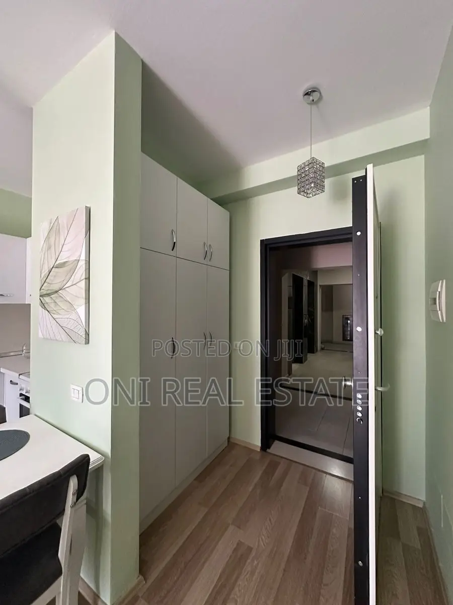 Apartment to rent Center (Tirana - city)
