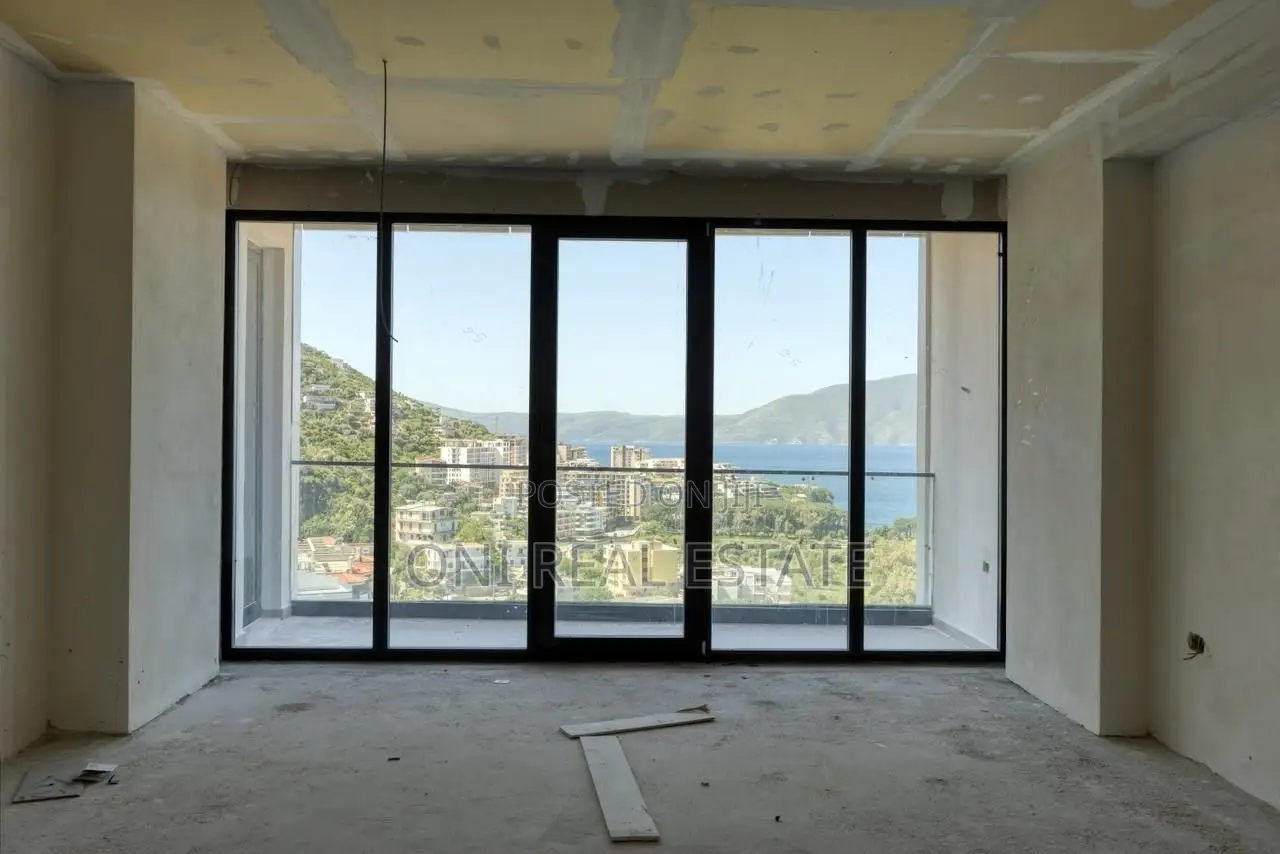 Apartment for sale Cold Water - Castle - Dhimiter Konomi Str. (Vlora -