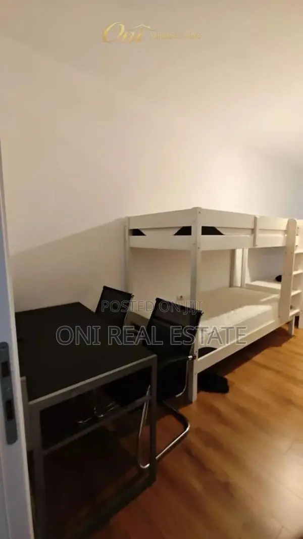 Apartment to rent Komuna e Parisit - Kristal Center (Tirana - city)