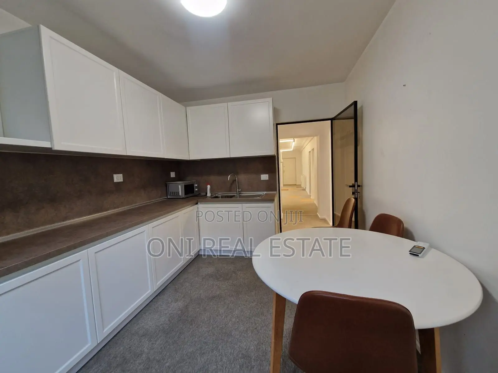 Office to rent Durres Str. - Bogdaneve Str. (Tirana - city)