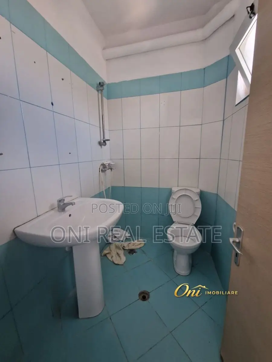 Apartment to rent Kodra e Diellit (Tirana - city)