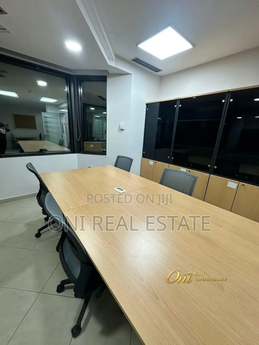 Office to rent Bajram Curri Blvd. - Twin Towers - ETC (Tirana - city)