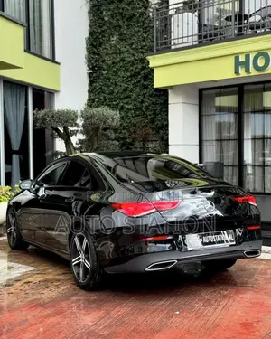 MERCEDES BENZ CLA