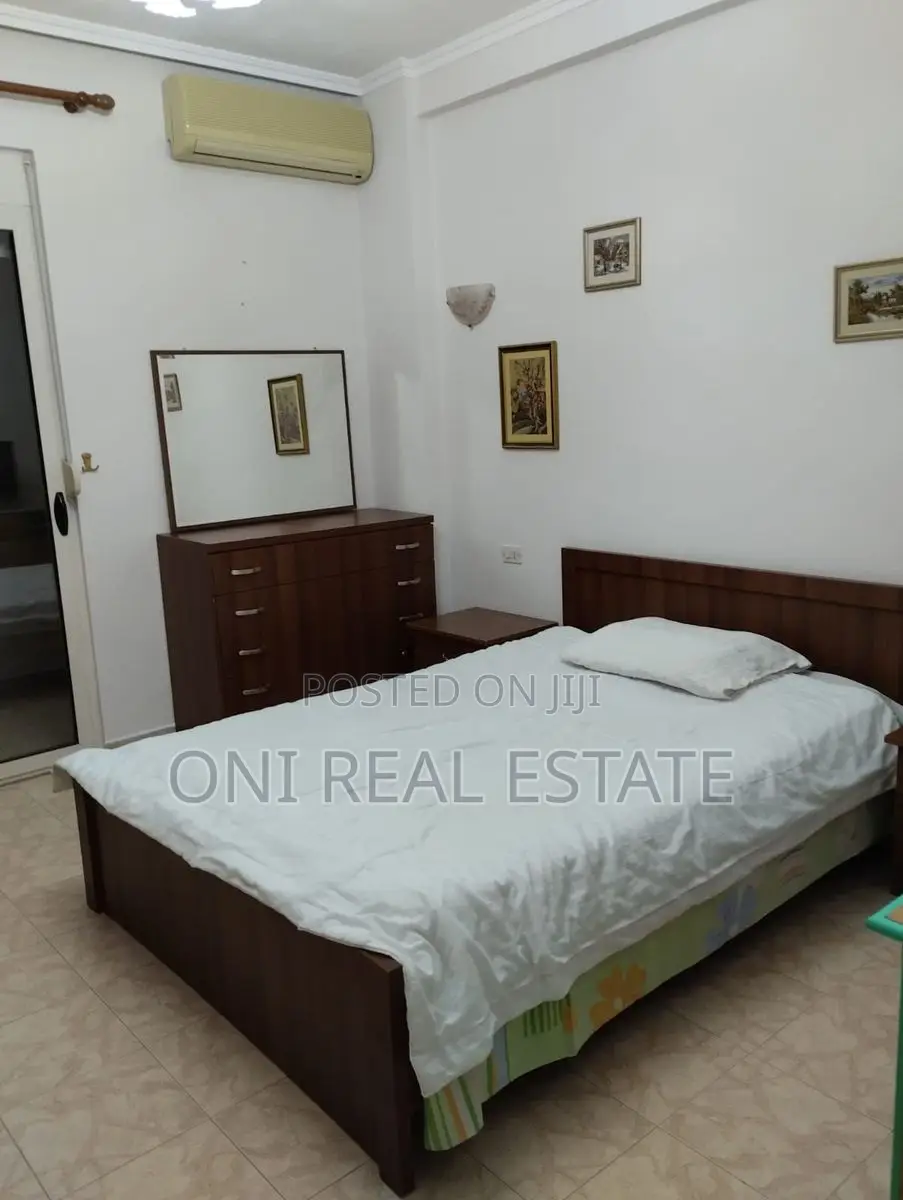 Apartment to rent Komuna e Parisit - Kristal Center (Tirana - city)