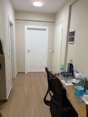 Office to rent Wilson Square (Tirana - city)
