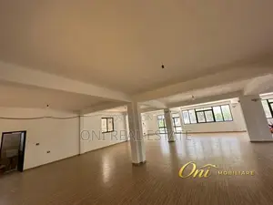 Business building to rent Sauk (Tirana - city)