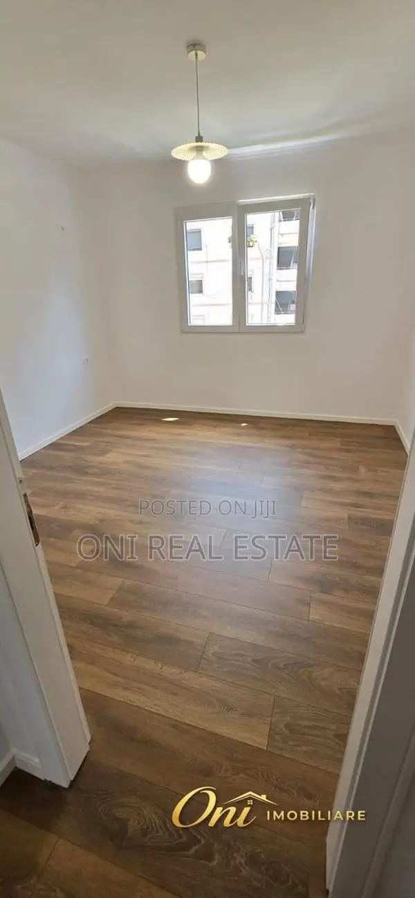 Apartment for sale Ndre Mjeda Str. - Frosina Plaku Str. (Tirana - city