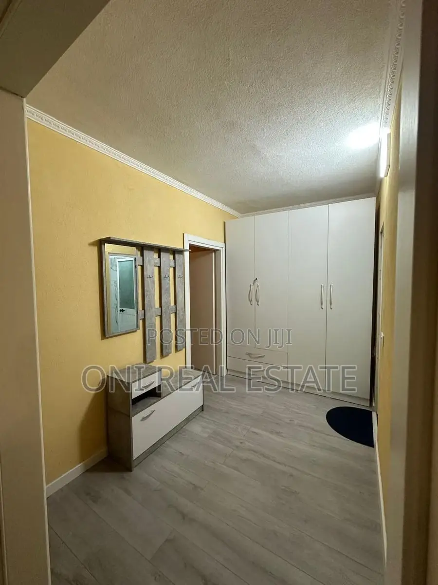Apartment to rent Brryli - Xhamlliku (Tirana - city)