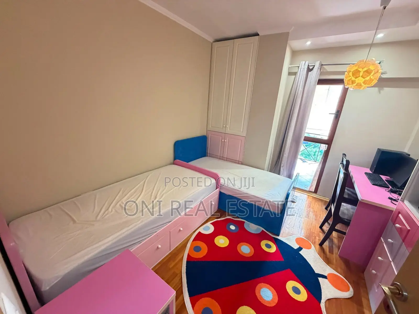 Apartment to rent Center (Tirana - city)
