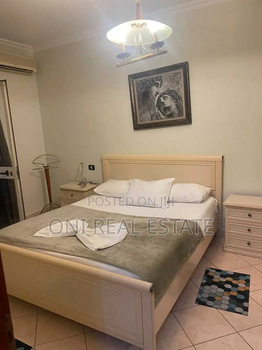 Apartment to rent Barrikadave Str. - King Zog I Blvd. - Maternity Hosp