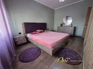 Apartment to rent Komuna e Parisit - Kristal Center (Tirana - city)