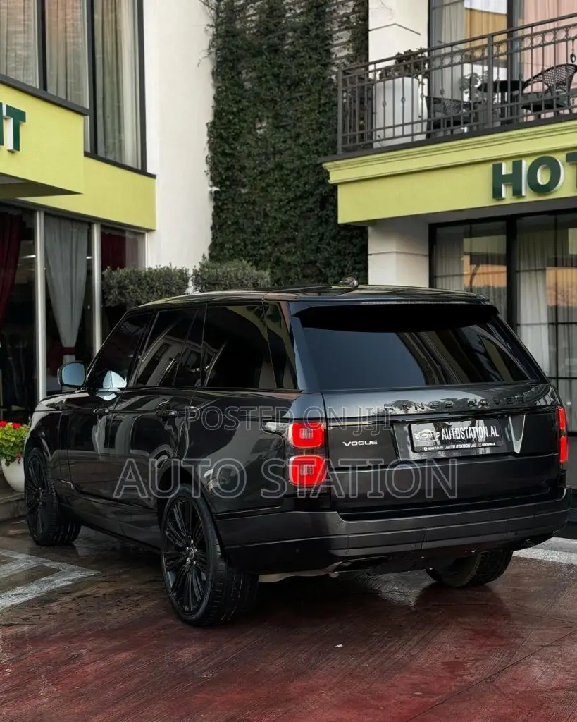 RANGE ROVER VOGUE