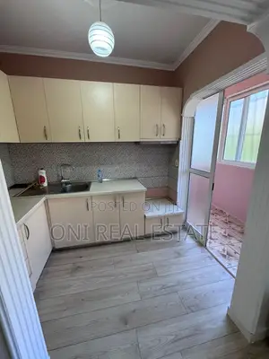 Apartment for sale Pallati me Shingjeta - Irfan Tomini Str. (Tirana - 