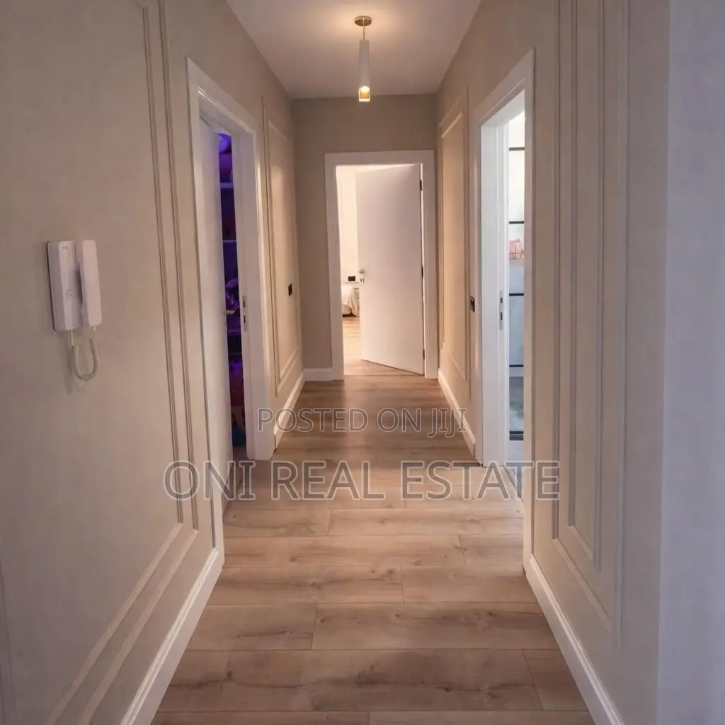 Apartment for sale Komuna e Parisit - Kristal Center (Tirana - city)