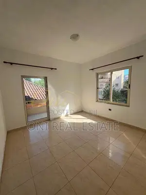 Office to rent Komuna e Parisit - Kristal Center (Tirana - city)