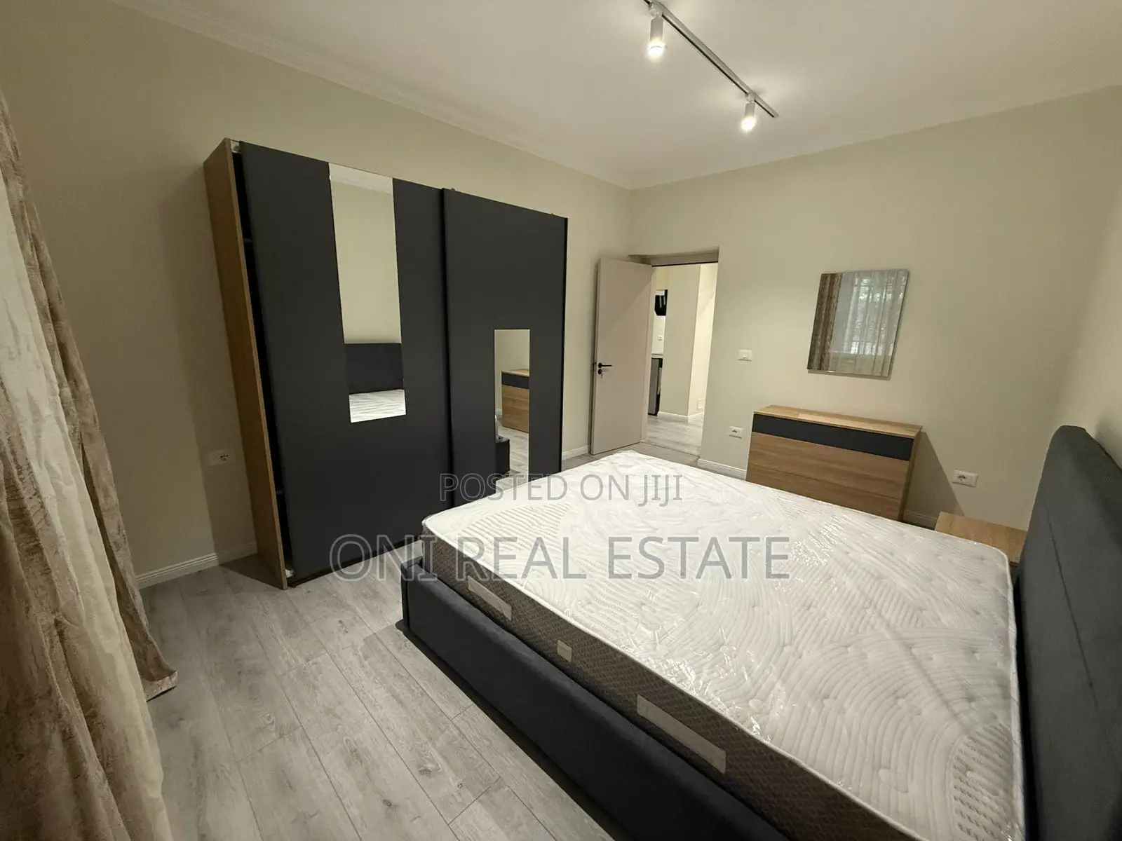 Apartment to rent Blloku - Sami Frasheri (Tirana - city)