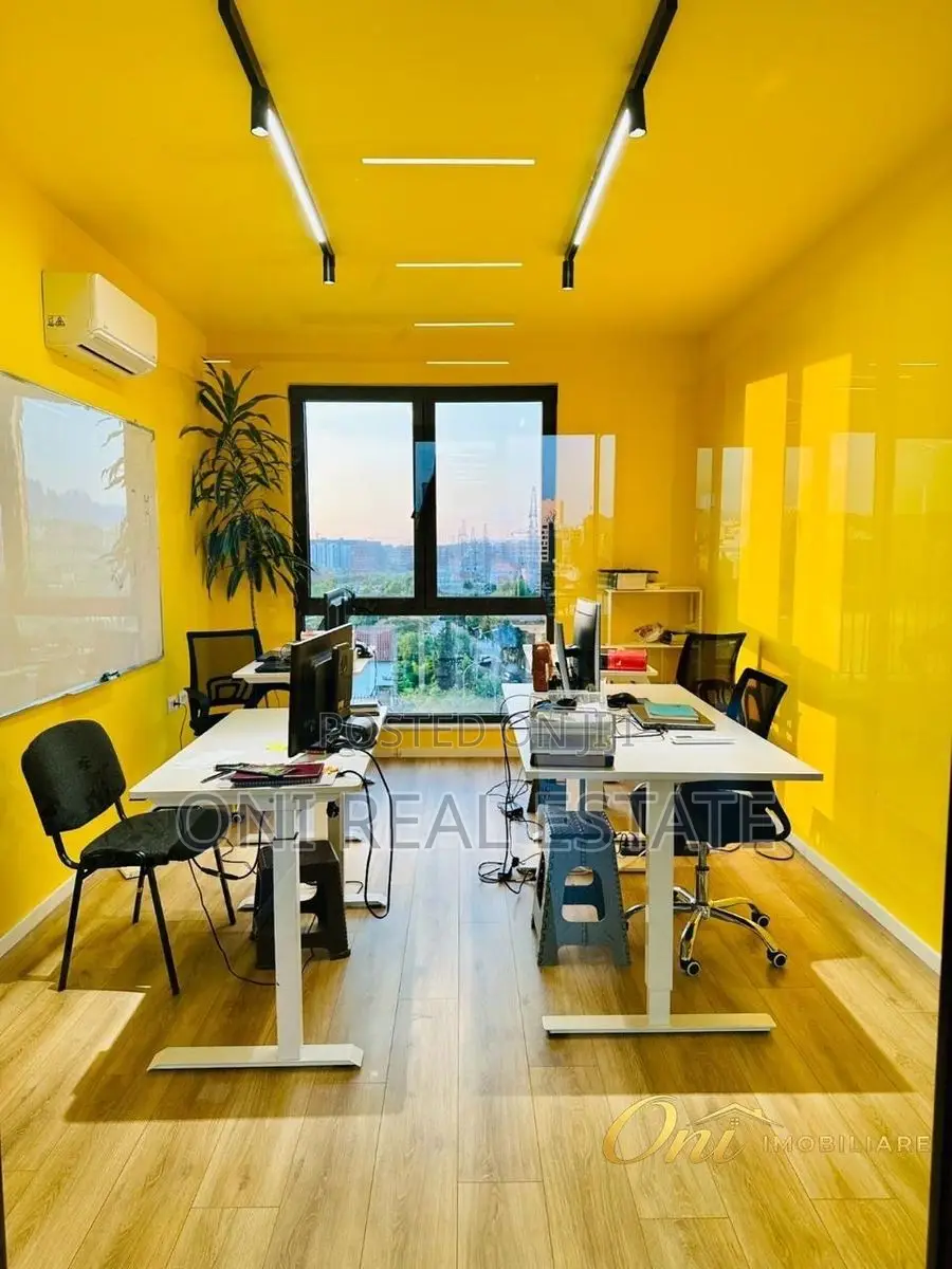 Office to rent Train Station - New Boulevard - Brrake (Tirana - city)