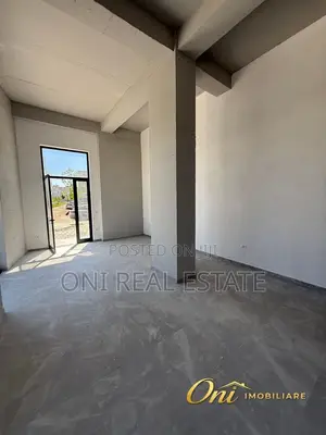 Store to rent Astiri - Unaza e Re (Tirana - city)