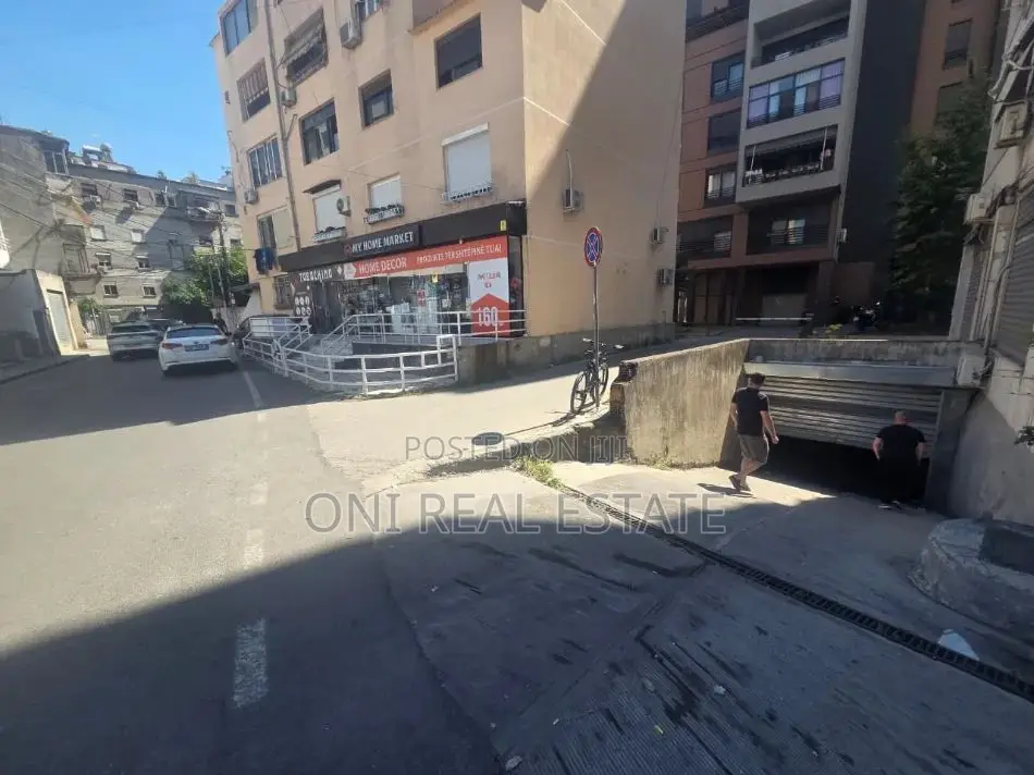 Store to rent Selita (Tirana - city)