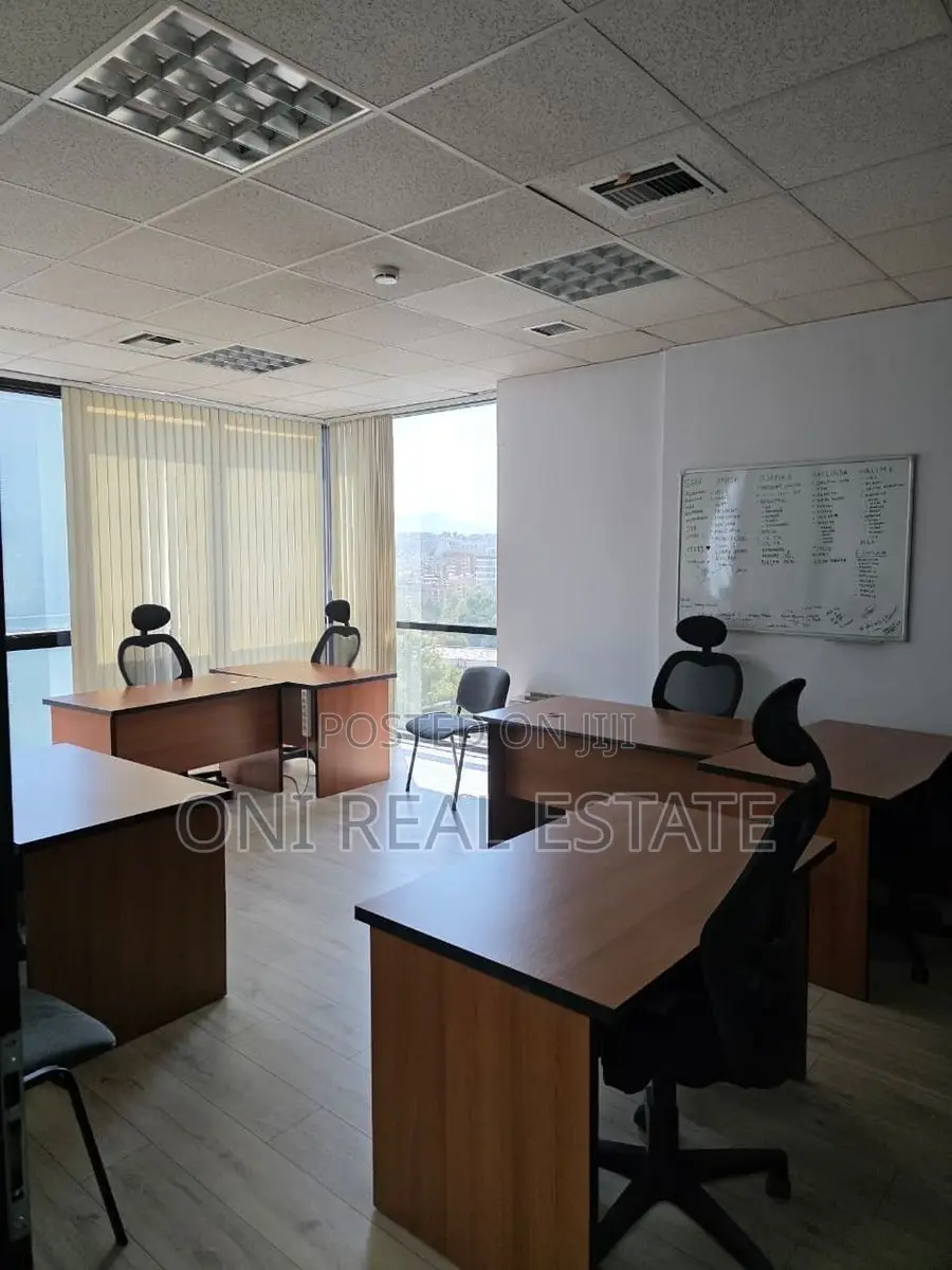 Office to rent Center (Tirana - city)