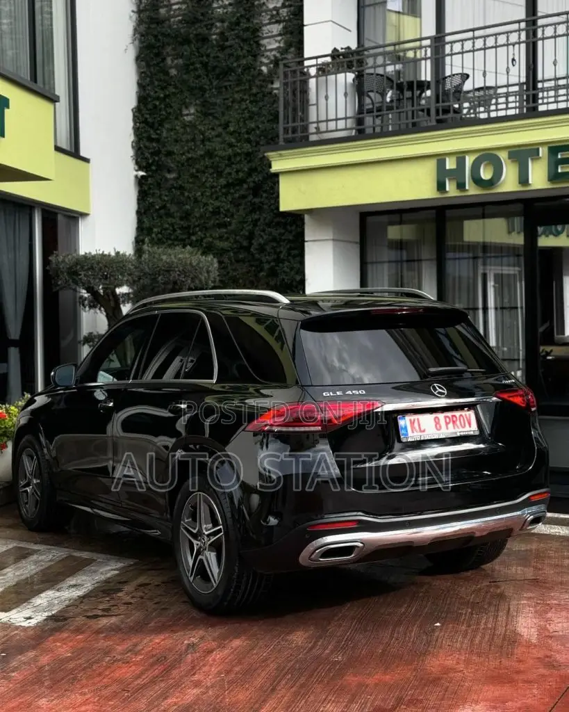 MERCEDES BENZ GLE